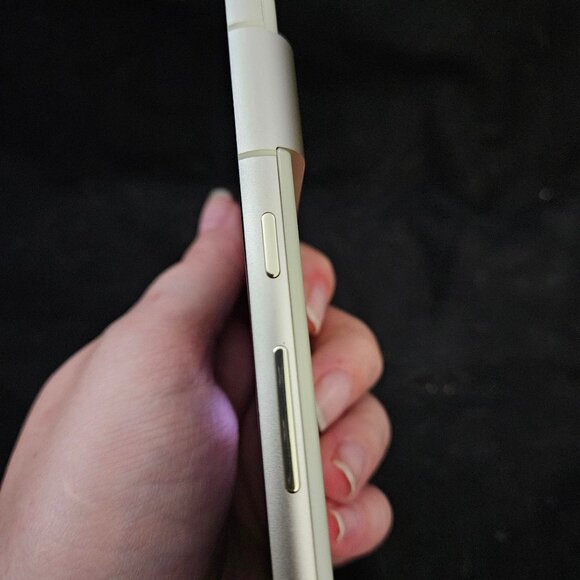 Google Pixel 7 (Unlocked) 128GB Lemongrass - Picture 9 of 11